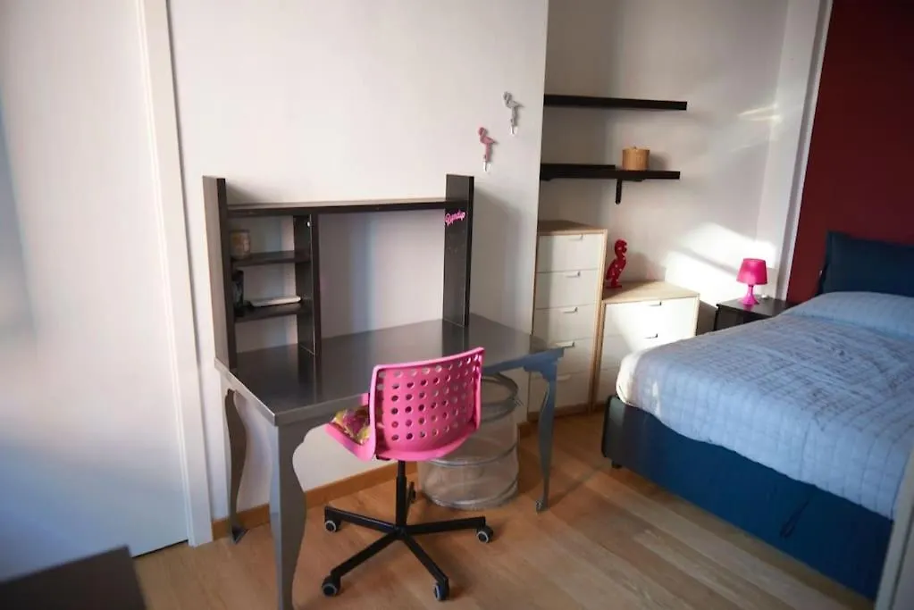 شقة ميلان Ampola Home “Flamingo”