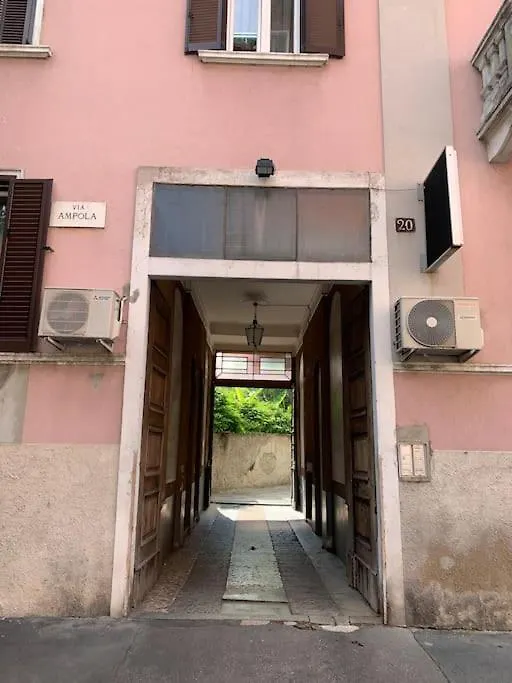 ميلان Ampola Home “Flamingo” شقة