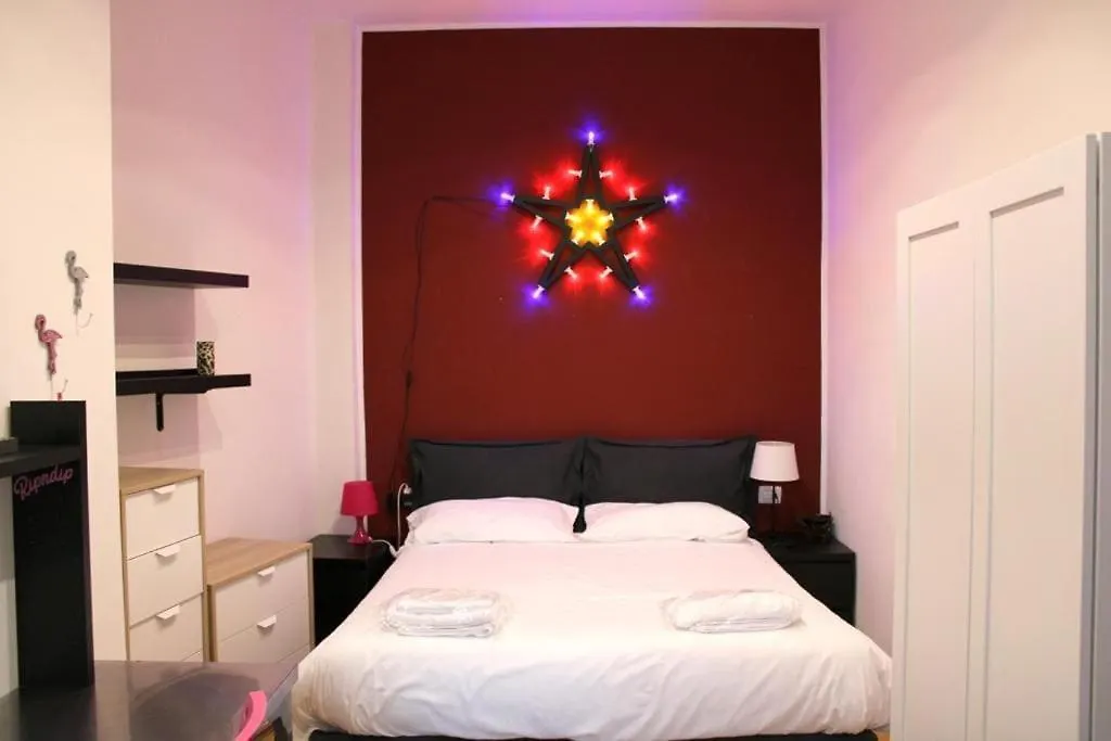 شقة ميلان Ampola Home “Flamingo”