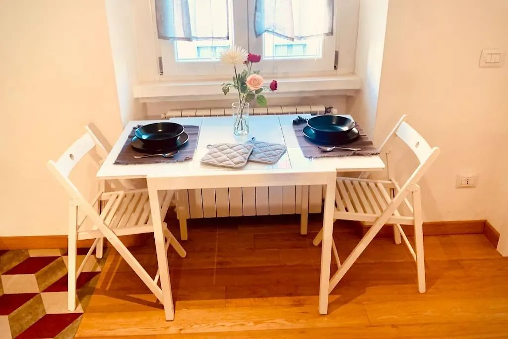 ميلان Ampola Home “Flamingo” شقة